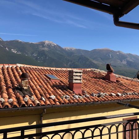 Il Riccio, Valle Roveto Country House Roccavivi Exterior foto